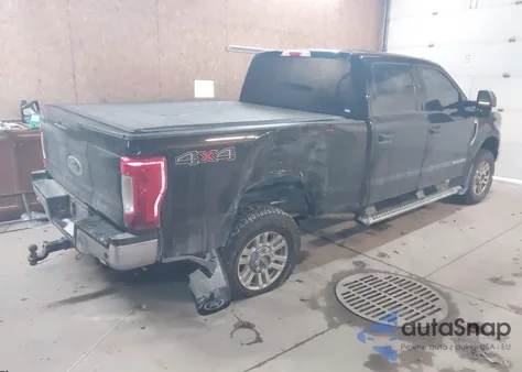 2017 Ford F-250 Xlt z USA, uszkodzony, nr VIN 1FT7W2BT9HED56493